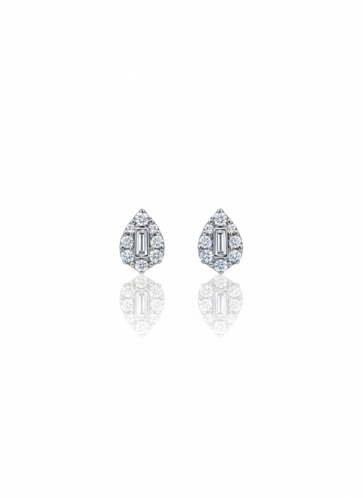The Cascade Baguette Stud