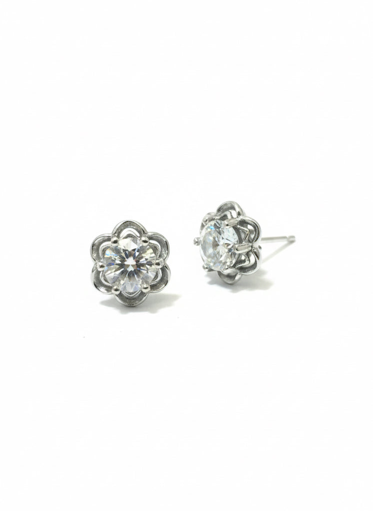 The Flora Solitaire Stud